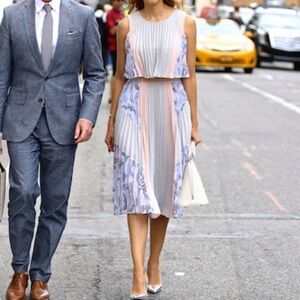 BCBG Floral Ola Pleated Jaelyn Block Midi Graduation Dress XS